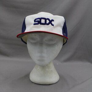 Chicago White Sox Hat (VTG) - 1980s Trucker Hat by Annco - Adult Snapback